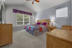 769 NE 66th Ave, Hillsboro, OR 97124 - Photo 13