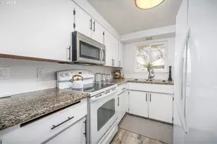 1466 NW 20th (1468) Pl, Corvallis, OR 97330 - Photo 21