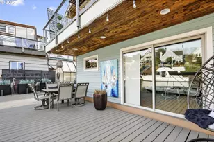 510 N Tomahawk Island Dr, Portland, OR 97217 - Photo 17