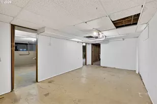 4655 SW Pendleton St, Portland, OR 97221 - Photo 29