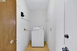 4655 SW Pendleton St, Portland, OR 97221 - Photo 15