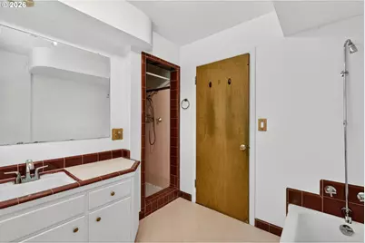 4655 SW Pendleton St, Portland, OR 97221 - Photo 21