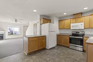 4000 NE 109th Ave, Vancouver, WA 98682 - Photo 5