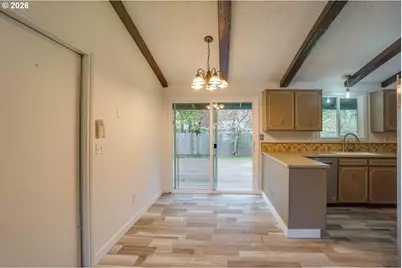7420 NE 62nd Ave, Vancouver, WA 98661 - Photo 3