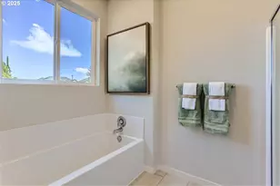 5642 Edward Ct SE, Albany, OR 97322 - Photo 11