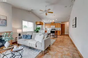 15415 SW Picadilly Ln, Beaverton, OR 97007 - Photo 11