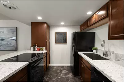 2211 SW 1st Ave #206, Portland, OR 97201 - Photo 11