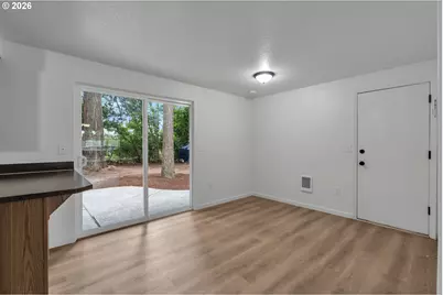 2340 SE 113th Ave, Portland, OR 97216 - Photo 7