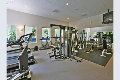 6685 W Burnside St #310, Portland, OR 97210 - Photo 21