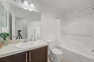 545 NW Lost Springs Terrace, Portland, OR 97229 - Photo 23