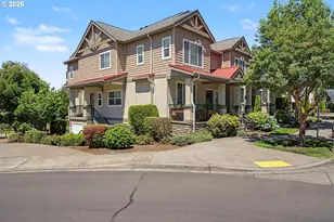 545 NW Lost Springs Terrace, Portland, OR 97229 - Photo 3
