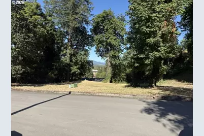 510 S 6th St, Springfield, OR 97477 - Photo 37
