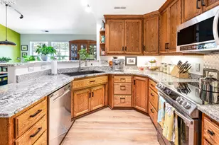 510 S 6th St, Springfield, OR 97477 - Photo 15