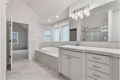 16860 SW Blackberry Ln, Beaverton, OR 97007 - Photo 27