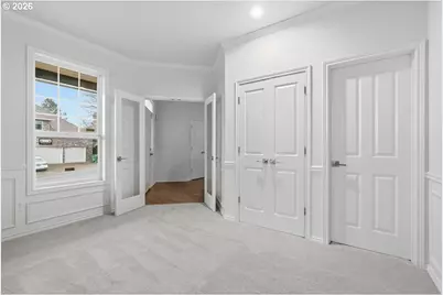 16860 SW Blackberry Ln, Beaverton, OR 97007 - Photo 9