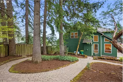 16860 SW Blackberry Ln, Beaverton, OR 97007 - Photo 31