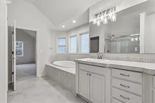 16860 SW Blackberry Ln, Beaverton, OR 97007 - Photo 37
