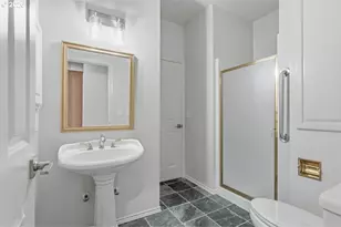 16860 SW Blackberry Ln, Beaverton, OR 97007 - Photo 15