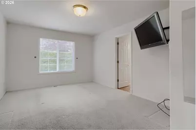 1915 NE Harewood Pl, Hillsboro, OR 97124 - Photo 17