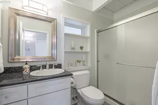 1068 NW 6th Ct, Lincoln City, OR 97367 - Photo 33