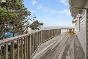 1068 NW 6th Ct, Lincoln City, OR 97367 - Photo 41