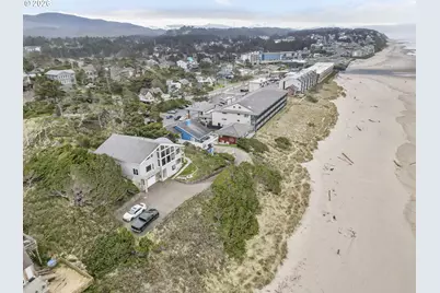 1068 NW 6th Ct, Lincoln City, OR 97367 - Photo 5