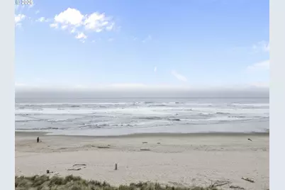 1068 NW 6th Ct, Lincoln City, OR 97367 - Photo 45