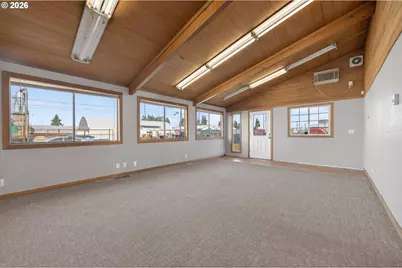 2150 Cross St, Eugene, OR 97402 - Photo 5