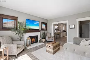 301 Columbia St, Kelso, WA 98626 - Photo 5