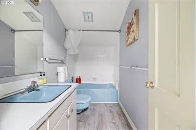 32313 Green Acres Loop, Cottage Grove, OR 97424 - Photo 11