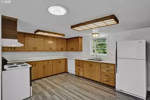 777 Rhododendron Dr, Florence, OR 97439 - Photo 19