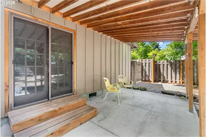 915 7th St, Hood River, OR 97031 - Photo 23