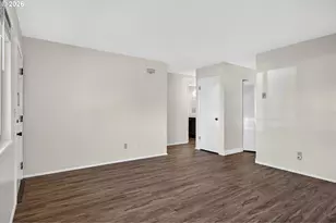 7552 N Gilbert Ave, Portland, OR 97203 - Photo 11