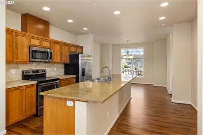 28528 SW Dundee Ln, Wilsonville, OR 97070 - Photo 5