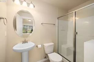 28528 SW Dundee Ln, Wilsonville, OR 97070 - Photo 31