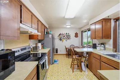 1016 NE 126th St, Vancouver, WA 98685 - Photo 11