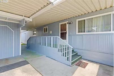 1999 Jansen Way #6, Woodburn, OR 97071 - Photo 3