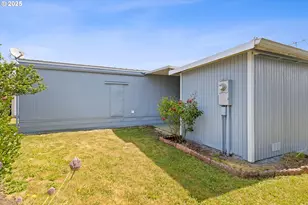 1999 Jansen Way, Woodburn, OR 97071 - Photo 23