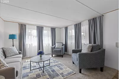 1999 Jansen Way #6, Woodburn, OR 97071 - Photo 5