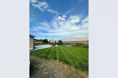 3113 Fremont St, The Dalles, OR 97058 - Photo 9