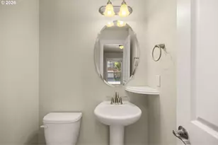7967 NE Heiser St, Hillsboro, OR 97006 - Photo 19