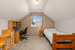 2795 NE Lorie Dr, Hillsboro, OR 97124 - Photo 33