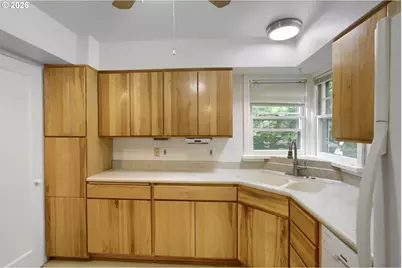 6730 NE 22nd Ave, Portland, OR 97211 - Photo 9