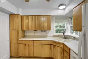 6730 NE 22nd Ave, Portland, OR 97211 - Photo 9