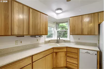6730 NE 22nd Ave, Portland, OR 97211 - Photo 11
