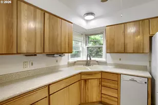 6730 NE 22nd Ave, Portland, OR 97211 - Photo 11