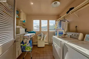 61486 Liberty Rd, Joseph, OR 97846 - Photo 9