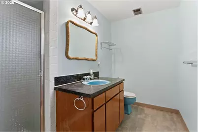 13529 SE Taylor Ct, Portland, OR 97233 - Photo 31