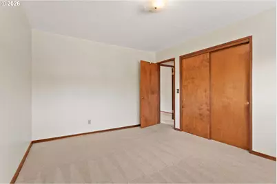 13529 SE Taylor Ct, Portland, OR 97233 - Photo 19