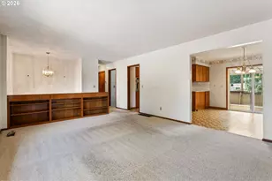 13529 SE Taylor Ct, Portland, OR 97233 - Photo 5
